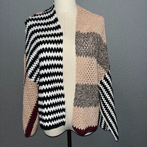 SAACHI Birdie Colorblock Crochet Cropped Sweater Cardigan Jacket -Made in India
